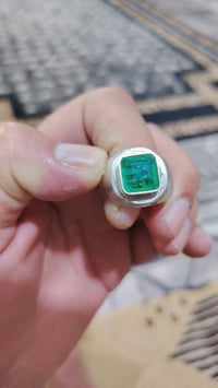 زمرد للبيع الشراي هذا رقمي وتساب..  ( 07714019518)