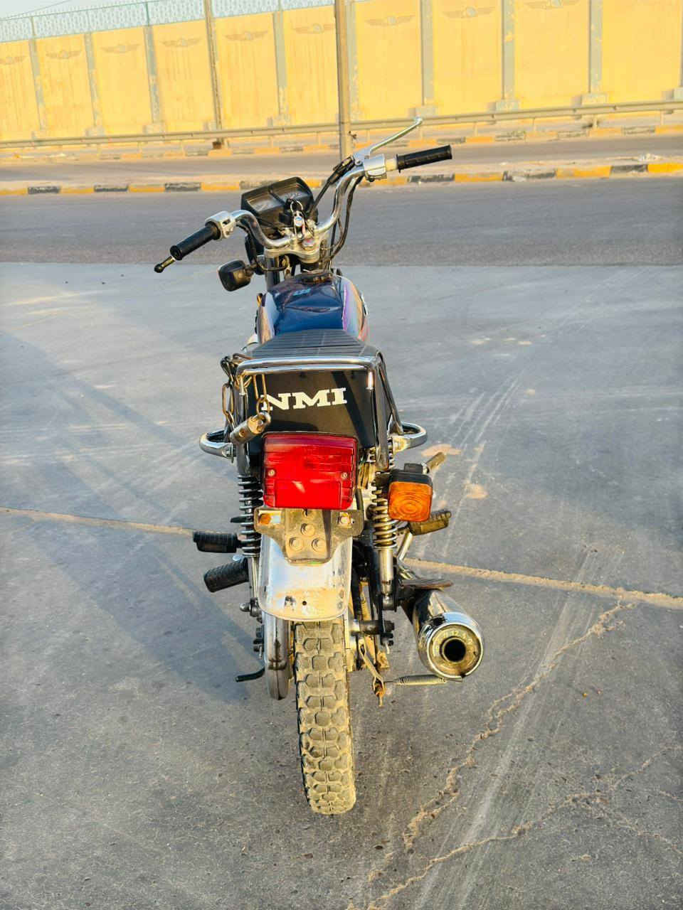 السلام عليكم نامه برو غطاس 2021 للبيع.
دراجة حلوة ومكينته نظيفة
الدراجة اوراقه اصولي بأسمي دهن اديرله كله موتول من الوكالة اللتر بـ 17 الف هاي دراجة مثل ما موضحة بالصور السعر 750 وبيه مجال.
للتواصل الرقم ***********
متواجد بس واتساب.
