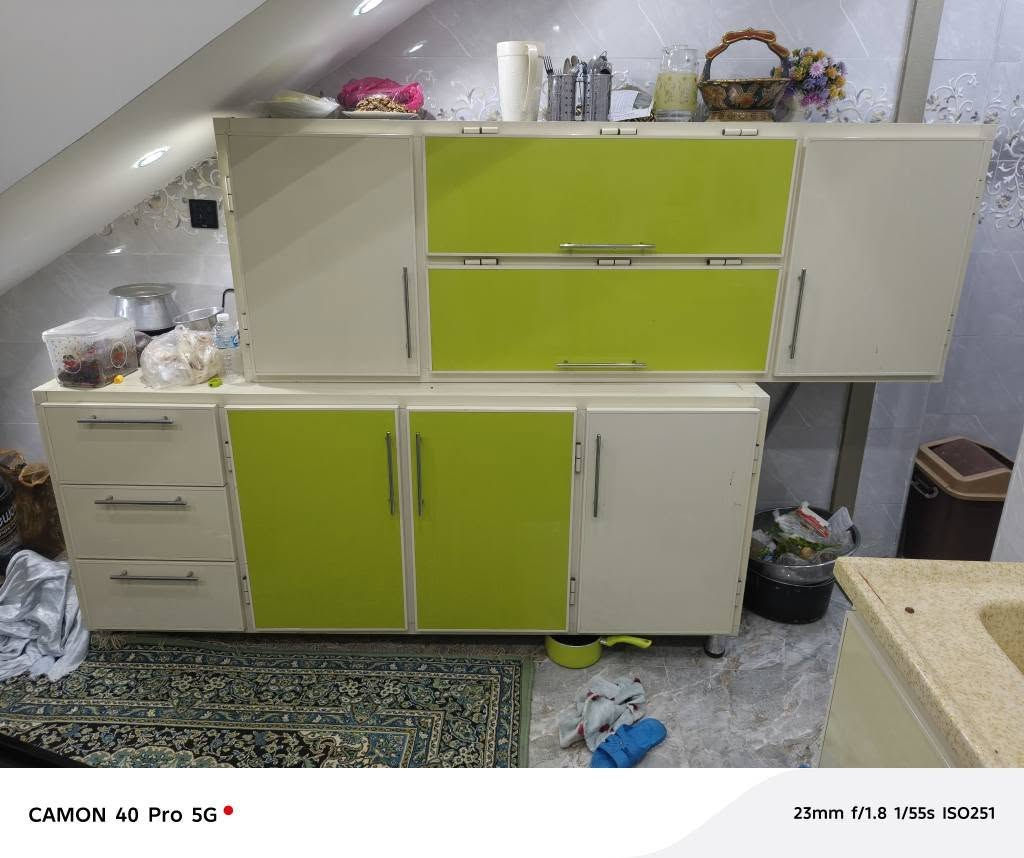 كاونتر للبيع درجه اولى بكان بغداد مدينه الصدر السعر500الف الرقم ***********
