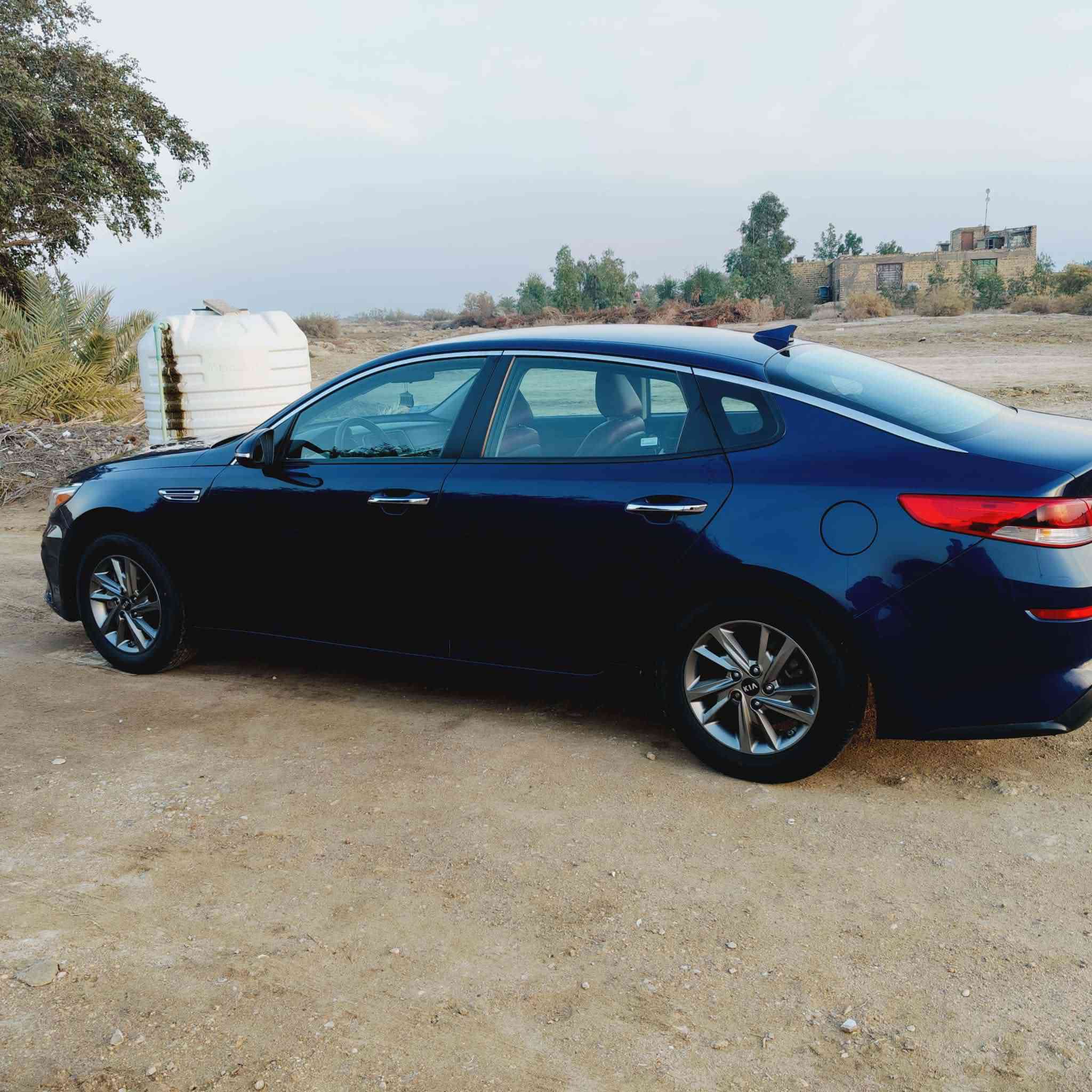 السلام عليكم اوبتيما ٢٠٢٠ وارد أمريكي مكينه ٢٤٠٠ معوقين باقيله سنه و١٠ اشهر اصير حره رقم قادسيه  حادثه بسيط جدأ مثل مااموضح بل صوره ليبل واحد السياره جديده بمعنه الكلمه ماشيه 91 ألف السعر 145 الاتصال على الرقم ***********
