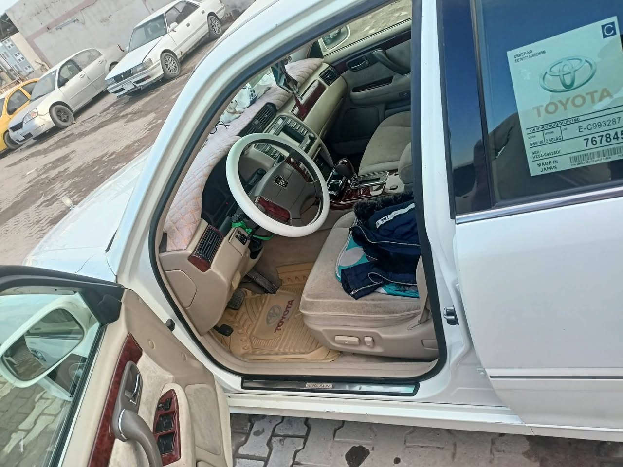 ملكة للبيع ٢٠٠٢ كريستال كفالة عامة رقم كركوك مدفوع كمرك بس على الرقم المكان نجف تبريد حدادية مكينة كير مراوس حسب القناعة الاتصال على *********** مكلف بل نشر
