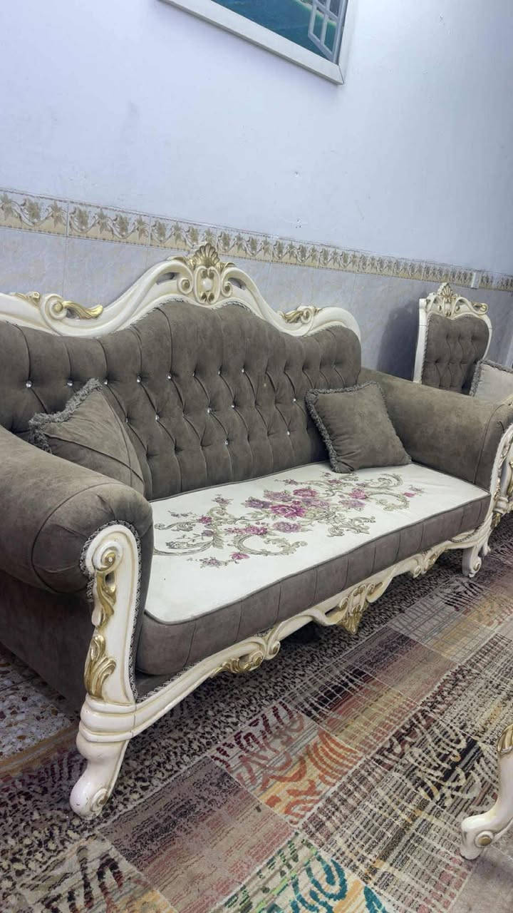 تركي زان عشره مقعد… بدون ضرر ولا اي ملعب بي كلش نظيف نفس الصور مع طبله  السعر  550… *********** واتساب
