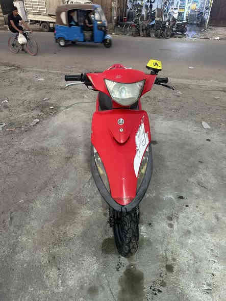 للبيع دراجة مال رمبه سعر ٩٠٠ وبيه مجال مكاني لبياع تقاطع درويش تواصل علرقم ***********
