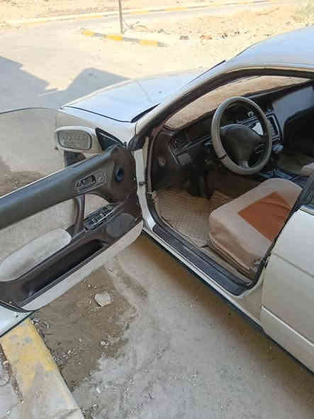 سلام عليكم من رخصت المدير بطه منتصل موديل ١٩٩٢ لسياره جاهزه دوشمه تخم تاير كير مكينه خير من الله لسياره مكفوله من نقل جثة ولكص سنويه بسمي تحويل ثاني يوم بكاني بغداد لسعر٥٥ وبيه مجال بصيط حك لجيه [***********]
