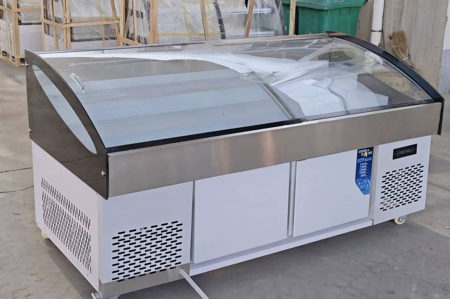 Freezers, display cabinets, and stainless steel products are all in stock and ready for direct delivery. Fully adaptable to all commercial scenarios, with quality you can see and peace of mind you can trust!


**إذا كنت صاحب هذا الإعلان وتريد حذفه لأي سبب، رجاءا أرسل رسالة إلى الدعم الفني**