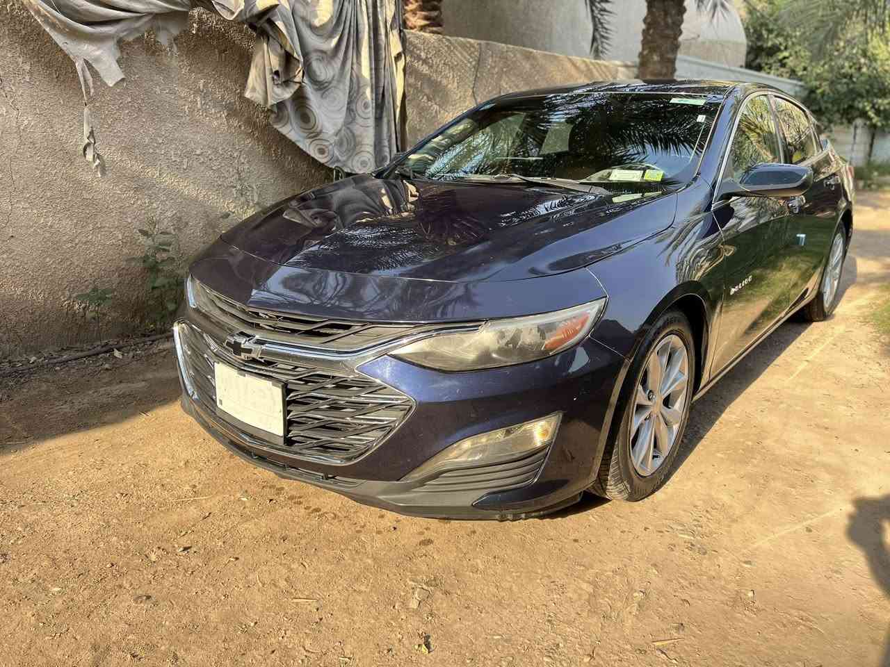ماليبو موديل 22 ماشيه 70 السياره  جديده  حادث امريكه جاملغ وشويه من البنيد.    وهنا بل عراق بيعا بارد بل جاملغ الخلف. رفم بغداد
تبريد ثلج
صدر 
تايرات
غرفه جديده 
اليرباك راجع سستم 
تحكم ستيرن 
كشن كهرباء 
تشغيل عن بعد.  
الباب بصمه 
السعر. 120 وبي مجال. 
شعندك مراوس. نزل بل تعليق


**إذا كنت صاحب هذا الإعلان وتريد حذفه لأي سبب، رجاءا أرسل رسالة إلى الدعم الفني**