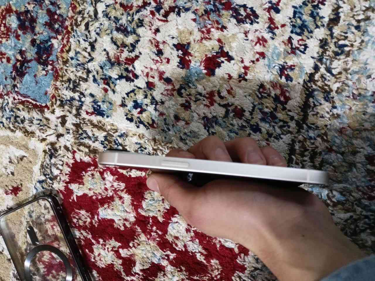 للبيع فقط ١٣ عادي بلادي بلادي كله وتر بروف تسبحه وتاخذه باتري ٨٥ بلادي بيه بس ضربات خفيفه عالشاصي من فوك اثر وكعه بس ومكفول تك سيم ١٢٨ تاخذه وتدعيلي الجهاز اني بيدي ماخذه واني اكلك نضيف مكان موصل سعر٤٥٠


**إذا كنت صاحب هذا الإعلان وتريد حذفه لأي سبب، رجاءا أرسل رسالة إلى الدعم الفني**