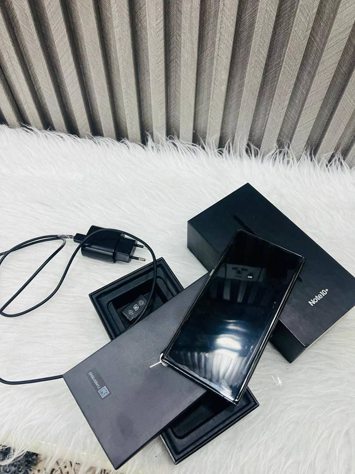 سلام عليكم جهاز كلكسي نوت 10بلس للبيع شرط النظافة ومامتفوح الجهاز  ونظافة فول مثل ماشوفون بلصورة 
حتى لزكه الظهر بعده موجوده بيه وملحقات كاملة وياه 
السعر 400 وبيه مجال  ويحب يدخل خاص ويدلل السماوا, المثنى


**إذا كنت صاحب هذا الإعلان وتريد حذفه لأي سبب، رجاءا أرسل رسالة إلى الدعم الفني**