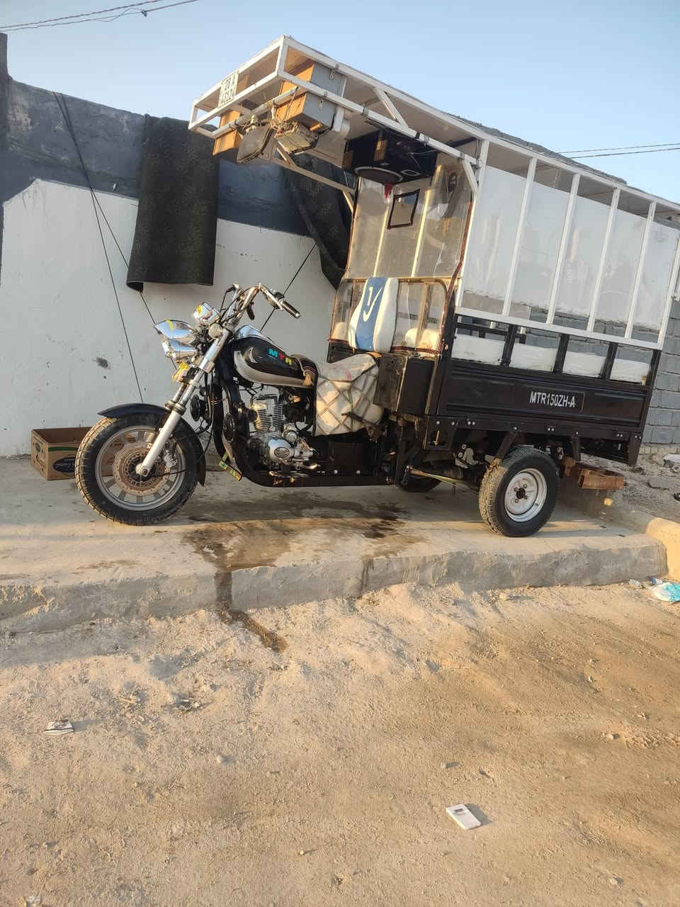 السلام عليكم ستوته امتيار رقم ابسمي انكليزي موديل 14 الدراجه نضيفه مال جناي أبيعها فرغا أو كاملا ***********مكاني نجف حولي مال المصعد الكهربائي
