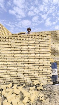 بناء درجة اولى • شغل يومية مقطوعة • ناصرية حي الفداء