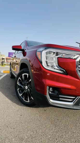 ‏GMC Terrain SLT 2023
الفئة: SLT فول موصفات بانوراما 
المديل:2023
السعر: (217$) وبيها مجال قليل
اللوحة: فحص مؤقت تترقم اي محافظة 
الضرر: نص باب الصندوق مصبوغ 
صور الحادث مرفقة بالمنشور 
بدون ايرباك
_____________________________________
1-حجم المحرك 4 سلندر 1500 تيربو. 
2-عدادالمسافة  18100 الف كيلو . 
3-بصمة ابواب وتشغيل عن بعد. 
4زينون عالي ناصي. 
5-حساس خلفي. 
6-كامرة خلفي دوارة. 
7-مقاعد جلد آصل. 
8-خزن ميموري لكرسي السايق. 
9-المقاعد الامامية كهرباء. 
10-تبريد خلفي قطعتين. 
11-تدفئة الكراسي الامامية. 
12-جنطة كهرباء. 
13-تحديد مسار. 
14-تحكم استيرن 
15-رادار امامي 
16-رادر جانبي مانع اجتياز. 
العنوان / بغداد 
السيارة دخول جديد 
_____________________________________
اتصال وللأستفسار  ع رقم وبيه واتساب
***********
