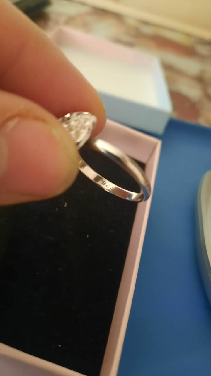 فضة ٩٢٥ قطع  حلوة الاسعار على ١٥ و١٠


**إذا كنت صاحب هذا الإعلان وتريد حذفه لأي سبب، رجاءا أرسل رسالة إلى الدعم الفني**