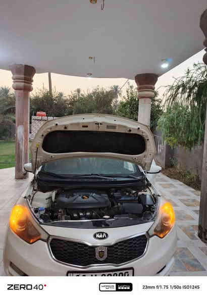 سلام عليكم كيا فورتي موديل 2016 وارد امريكي حادث بابين مبدلات مال شركة بيه صبغ/تحريك المري باستخدام كهربائي/تايرات 4مبدلات جديد شركة/تحكمات دشبول أو ستيرن/سنويه جديده لوحات جدد رقم انكليزي/محرك نضيف جدا/ السعر 116 بيه مجال للاستفسار *********** / *********** واتساب
