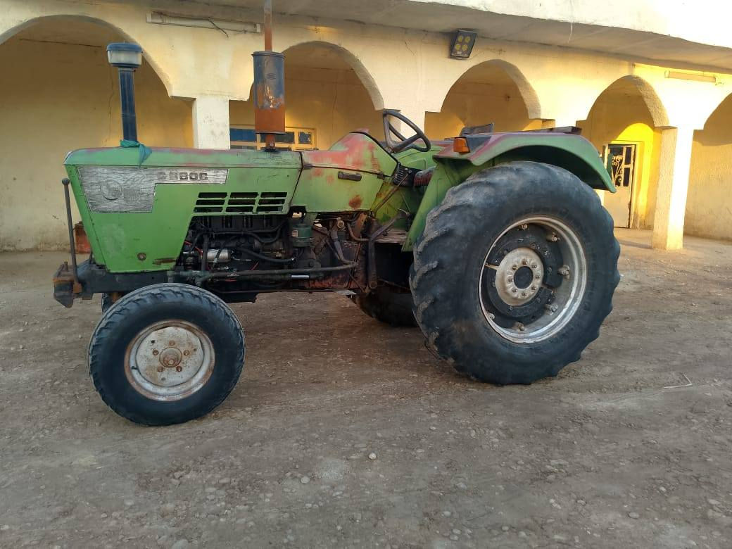 للبيع سيرت موديل ٢٠٠٢ كفاله عامه جاهزه لل كراب بلاديه بدون السعر ٦وبيهه مجال تصال *********** مكان واسط الشحيميه
