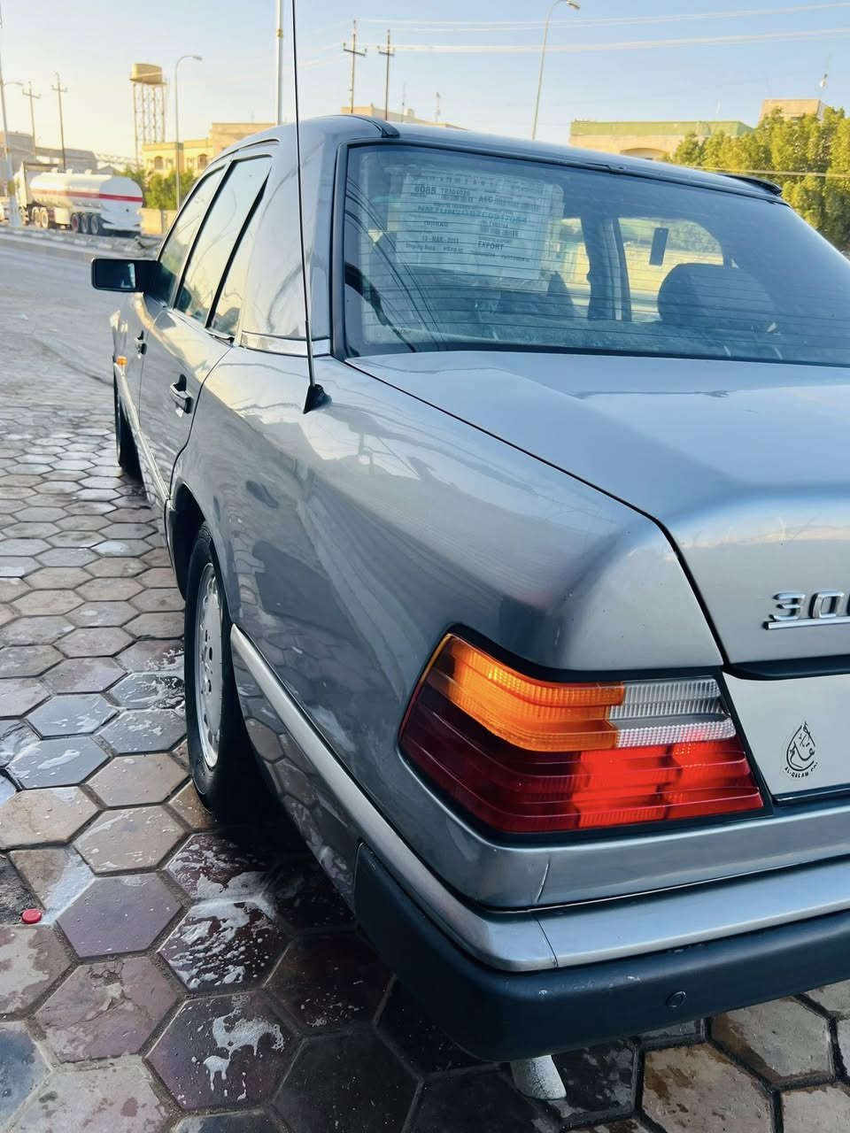 مارسدس دب 300Eمحدث ٩١رقم بغداد انكليزي بسمي سنويه ل 2027 تحويل ثاني يوم مكفوله ضربه وكص ونقل جثه وعيب شرعي صبغ جماليه فقط قواعد دبلات ع بلاد شواصي ع بلاد مكينه اثنين ٢ونص ديلكوا سياره جاهزه تبريد حداديه تخم تاير بلكارتون سلايت طكتين  السعر 63وبيها مجال مكاني ناصريه مركز الاستفسار ***********
