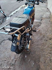 دراجة إيرانية  للبيع فقط موديل ٢٠٢٥ شهر ٩ ماشية ٩٠٠٠ دراجة نضيفة مكينة...