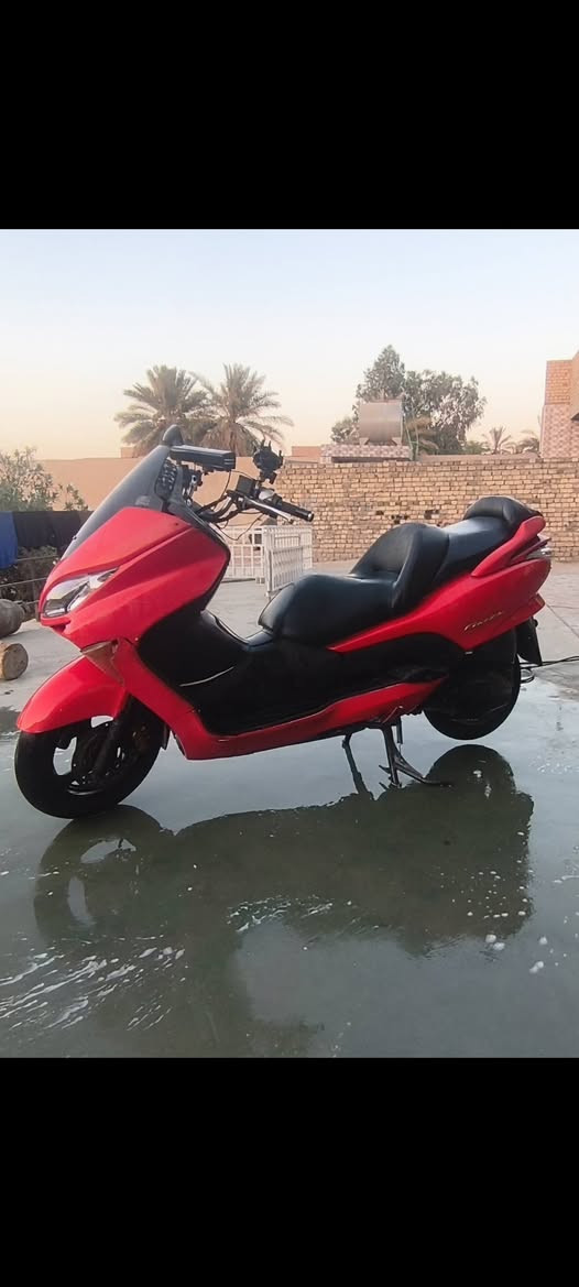 فورزة 8/8دراجة نضيفة مثل ماموضح بل صورة كلش شغال بيهة كهربائيات اشاير لايت عالي ناصب صالنصة رياضي دراجة مال جناي تخبل عنواني بغداد لمعامل 
الهاتف ***********

