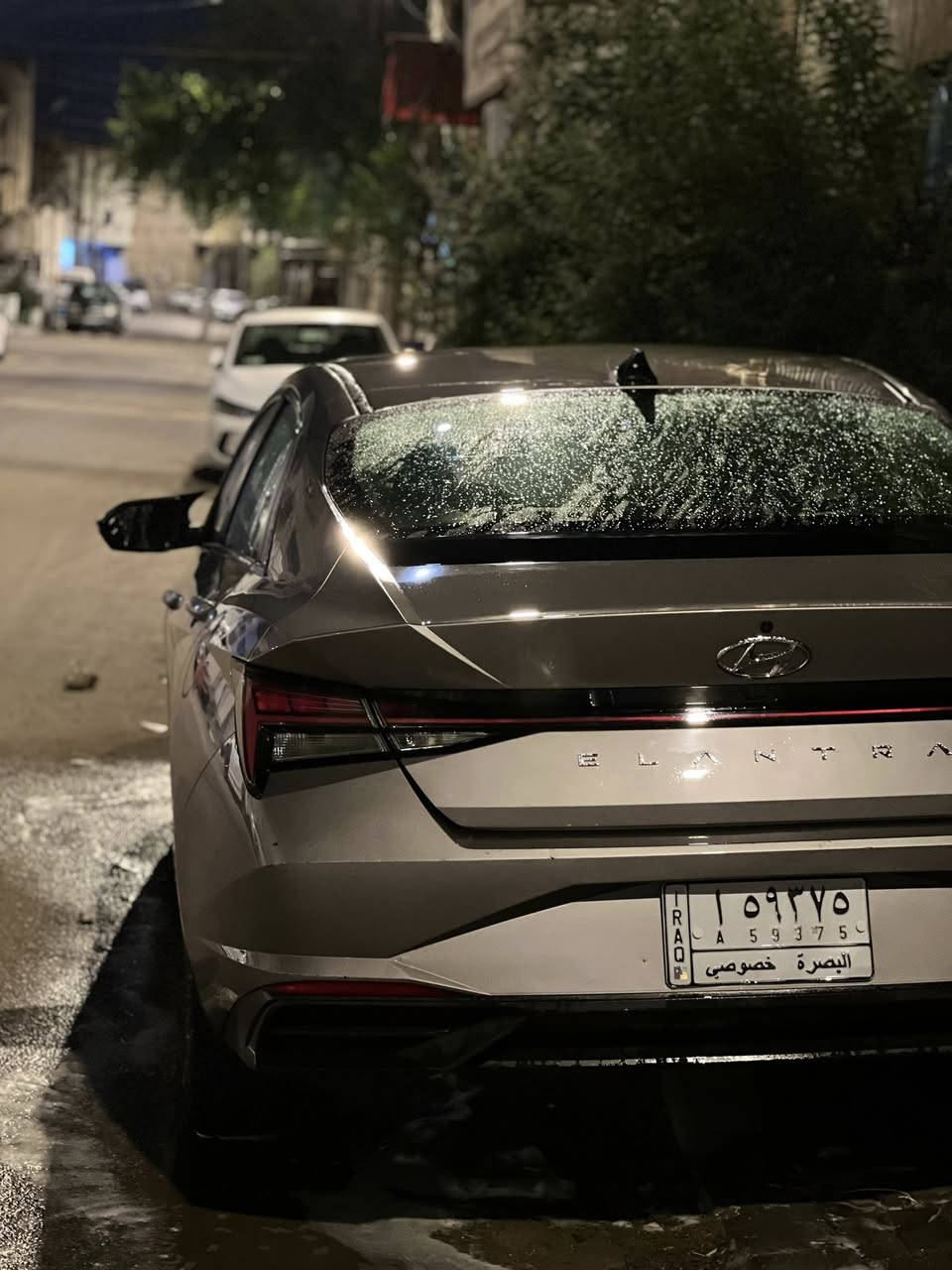 هيونداي النترا موديل ٢٠٢١ 
رقم بصرة معوقين 
المعوق بالزبير يسوي وكاله 
مواصفات 
قيادة ذاتيه
رادارات جانبيه وامامي وخلفي
تبريد قطعة وحدة 
كشنات قماش 
نضافة الداخل ١٠٠٪؜ 
سيارة جاهزة من كلشي 
كير مكينه تبريد حداديه جاهزات 
تايرات نضيفه 
السياره داخله تقرير غرق فقط بدون ضربه 
وهنا بالعراق بيها ضربه بيبان ثنين بدون دواخل
مكاني بصرة 
***********
السعر ١٣٥ وبيها مجال ان شاءالله 
التوفيق للجميع ان شاءالله
