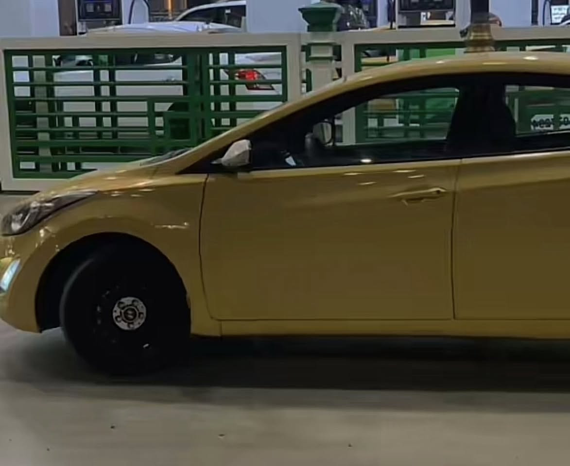 للبيع او مراوس بجارجر ونطي فرق
النترا موديل 2013
وارد خليجي 
مواصفات نص فول 
حادث جاملغ خلفي 
مكينه كير خير من الله
تخم تاير جديد 
صدر امامي خلفي جديد 
غرفتها كلها دوشمه 
شاشه كبيرة
كامرة خلفيه 
سيارة مال جناي 
استخدام شخصي
تحويل ثاني يوم بسمي

100وبيها مجال
 
 📞 ***********
مامتواجد فيس اتصل وعيوني تشلعها
— في ‏‏بغداد‏‏.
