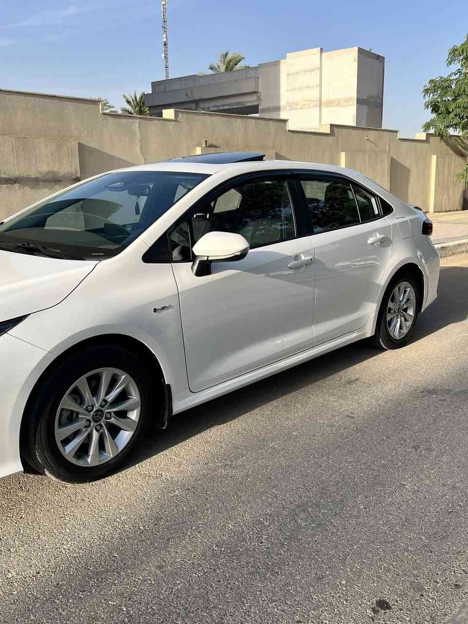 كورلا 2025فول مواصفات ما عده الكشنات مو كهرباء ماشيه 24الف السياره ما ناقصهة اي شي بيهة لد داخلي لد بل شباك الامامي 
   التفاصيل الباقيه خاص للاستفسار ***********
