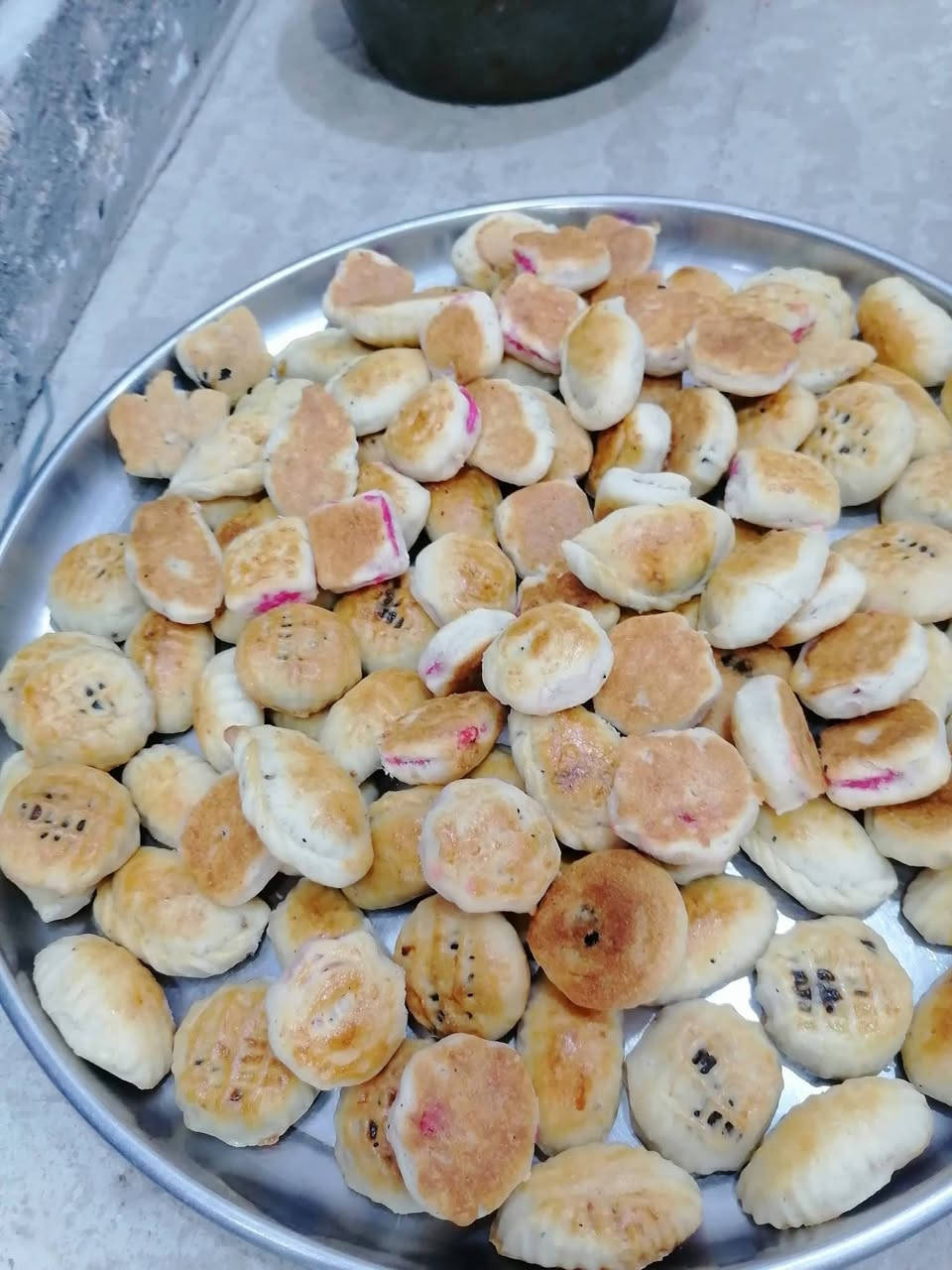 بسم الله نبدأ فتح حجز ع كليجه العيد الأضحى المبارك اعاده الله علينا وعليكم بالخير واليمن والبركات وكل عام وانتم بالف خير كيك ومعجنات نستقبل حجوزاتكم العنوان الراشدية حي الأعلام للاستفسار المراسله ع خاص يتوفر لدينا خدمة توصيل


**إذا كنت صاحب هذا الإعلان وتريد حذفه لأي سبب، رجاءا أرسل رسالة إلى الدعم الفني**