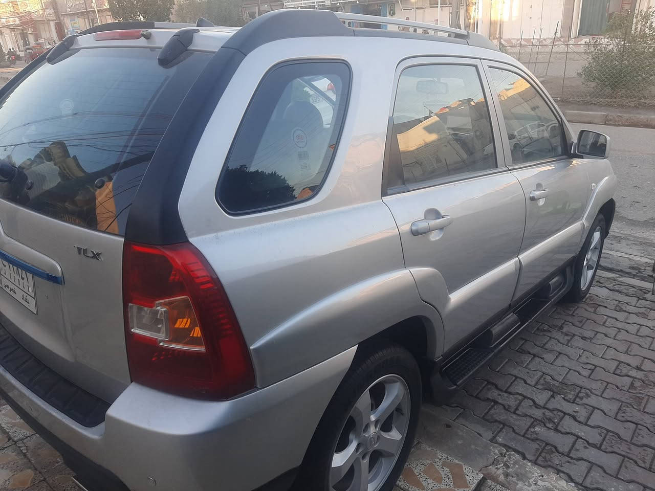 السلام عليكم كيا اسبورتج ٢٠١٠ رقم بغداد اباسمي مكانها ميسان سيارة مكفولة من كلشي ماشية ١٥٠ الف السعر ١٣٥ ه ***********
