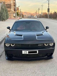 تشالنجر SXT • ٢٠١٥ • V6