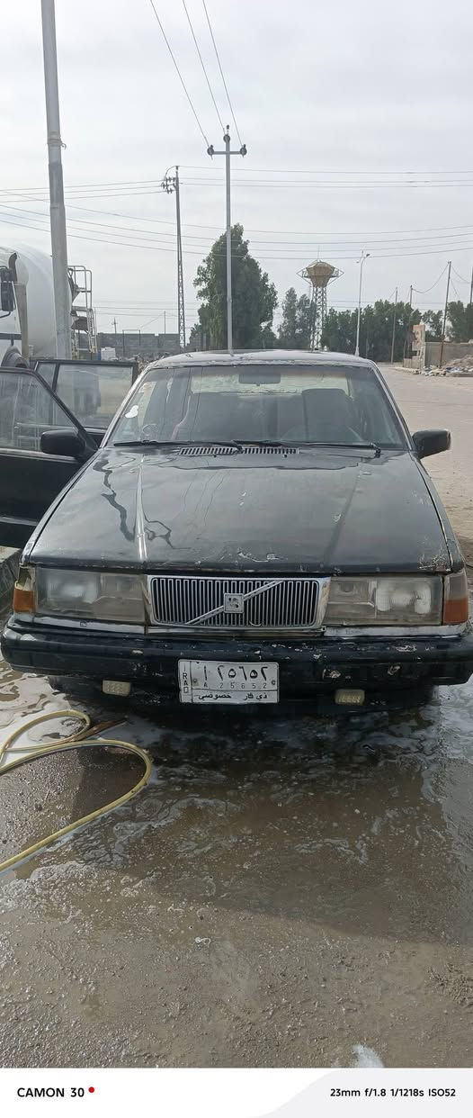 فولفو للبيع ب ١٥ وبيها مجال مكان سياره الناصريه ‏‪***********‬‏
