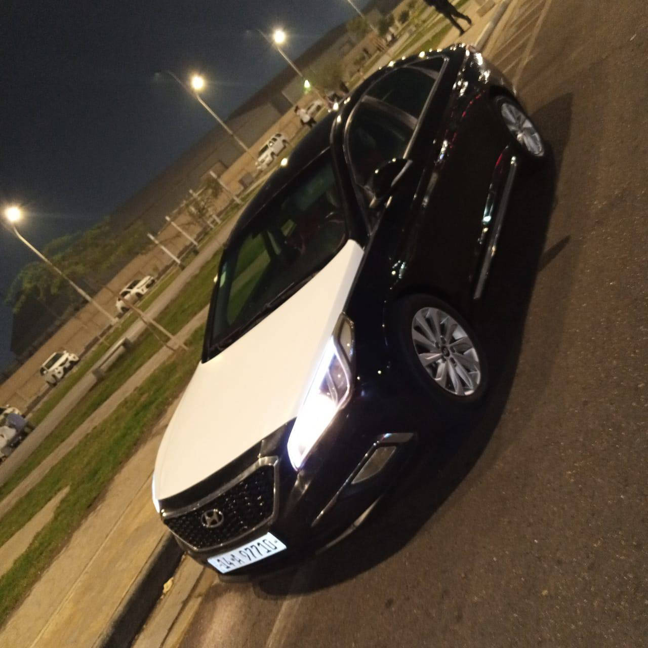 سوناتا مديل 2015وارد امريكي بنيد وجاملغ بدون دواخل مكينه بيها صوت اول ماشغل كير حداده كفاله ماشيه 124رقم بصره دولي راعيها جاريي فول مواصفات ماعده تنته *********** سعر 97وبيها مجال 
سنويتها 28عنوان بصره كوت الحجاج
