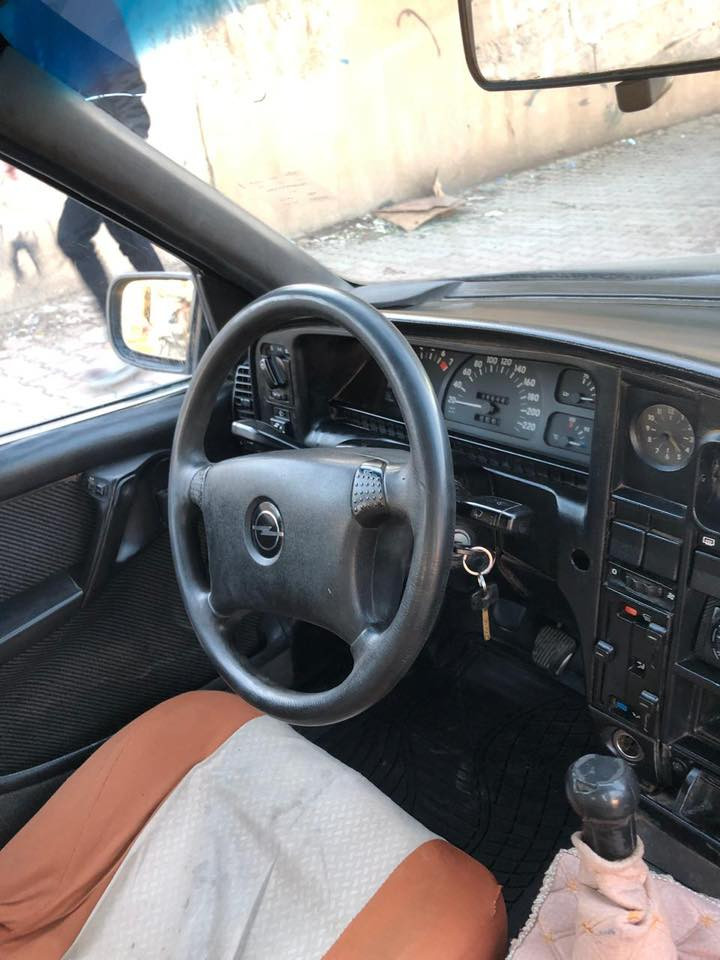 اوميكا ٩٢رقم كركوك محرك وكير بالشرط كهربائيات بالشرط صدر مامي وخلفي تحويل مباشر السعر ٢٦ مكانها كركوك شراي اتصل على الرقم ***********
