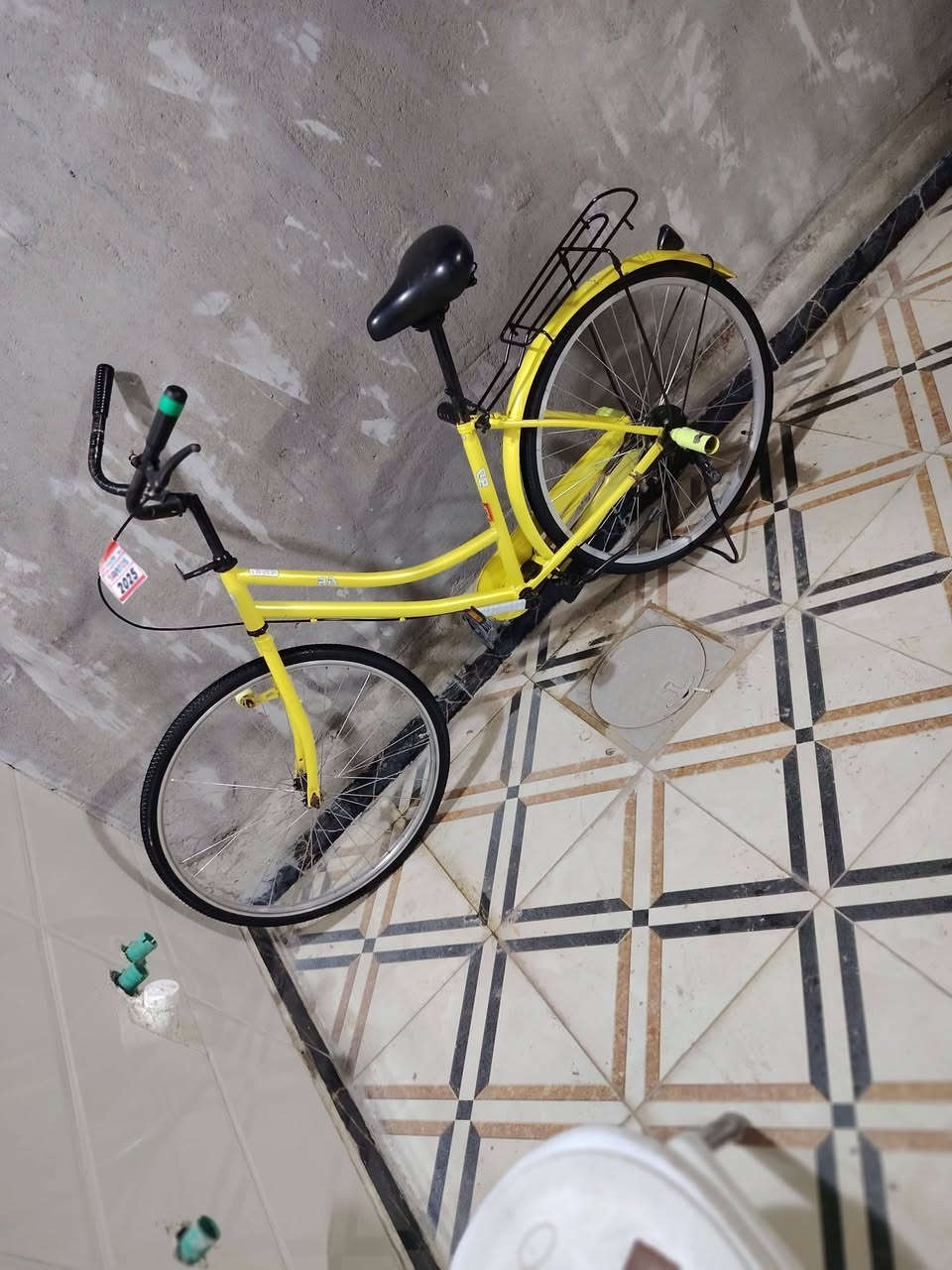 بايسكل حجم 26  لون ليموني كامل مكمل بلادي تايرات جدد السعر (85) بي مجال الاستفسار خاص 👍🏼


**إذا كنت صاحب هذا الإعلان وتريد حذفه لأي سبب، رجاءا أرسل رسالة إلى الدعم الفني**