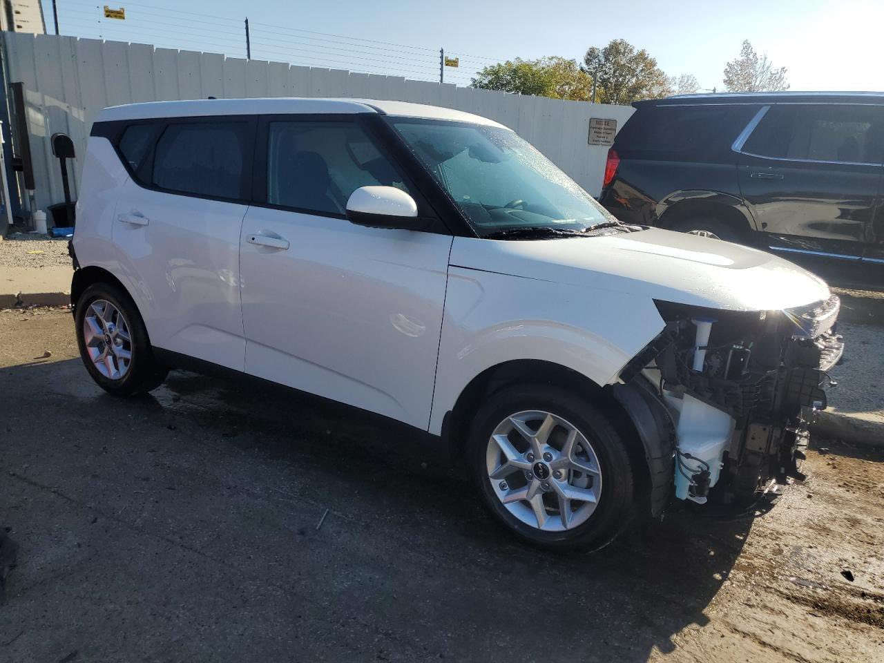 حاليا بالعقبه تباع كتاب شهداء 
او حره بدون تصليح 
 
كيا صول 2025 

مواصفات s فول ماعده الفتحه

بصمه شاشه جبيره كشن كهرباء

ماشيه 190 فقط كليو زيرو 

حادثه كما موضح بالصور بدون ايرباك

4 ايام وتوصل العراق

لاستفسارات العامه 
‭0783 853 4606‬
او واتساب 
‭0783 216 0135‬
