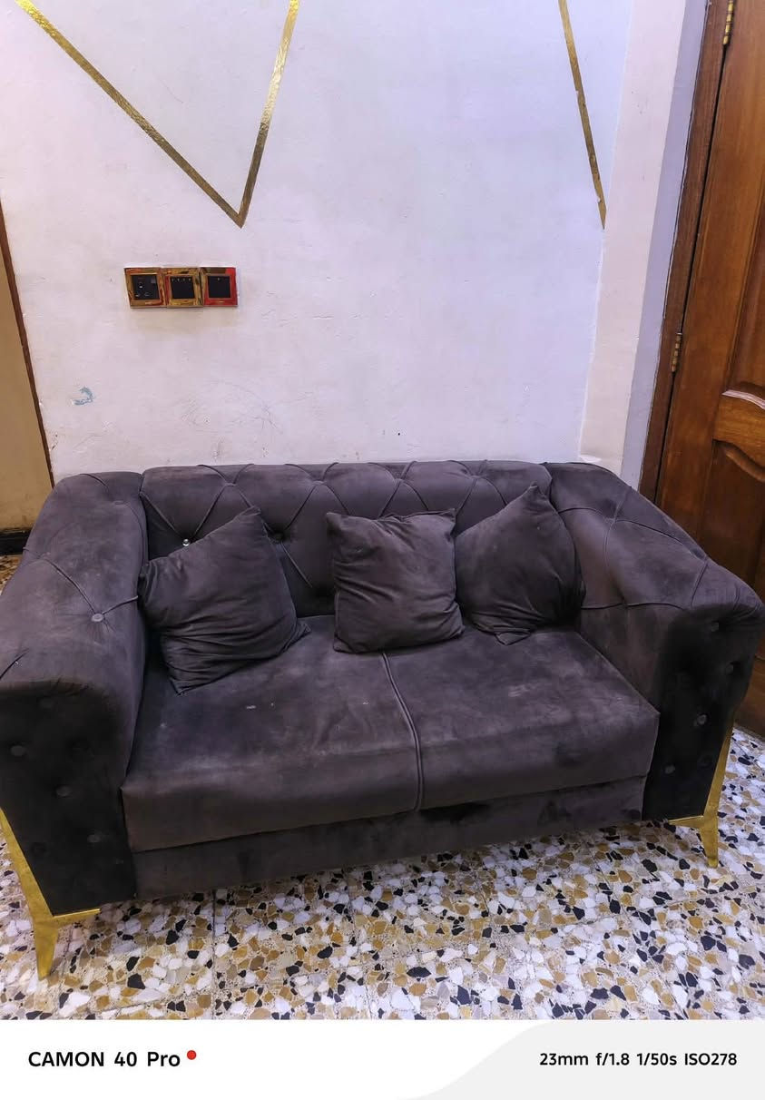 تخم ١٠ مقاعد مآبي أضرار ولا سفنج نازل لبيع وطبلات مكان بغداد سعر طبلات ١٠٠ وتخم ٢٥٠


**إذا كنت صاحب هذا الإعلان وتريد حذفه لأي سبب، رجاءا أرسل رسالة إلى الدعم الفني**