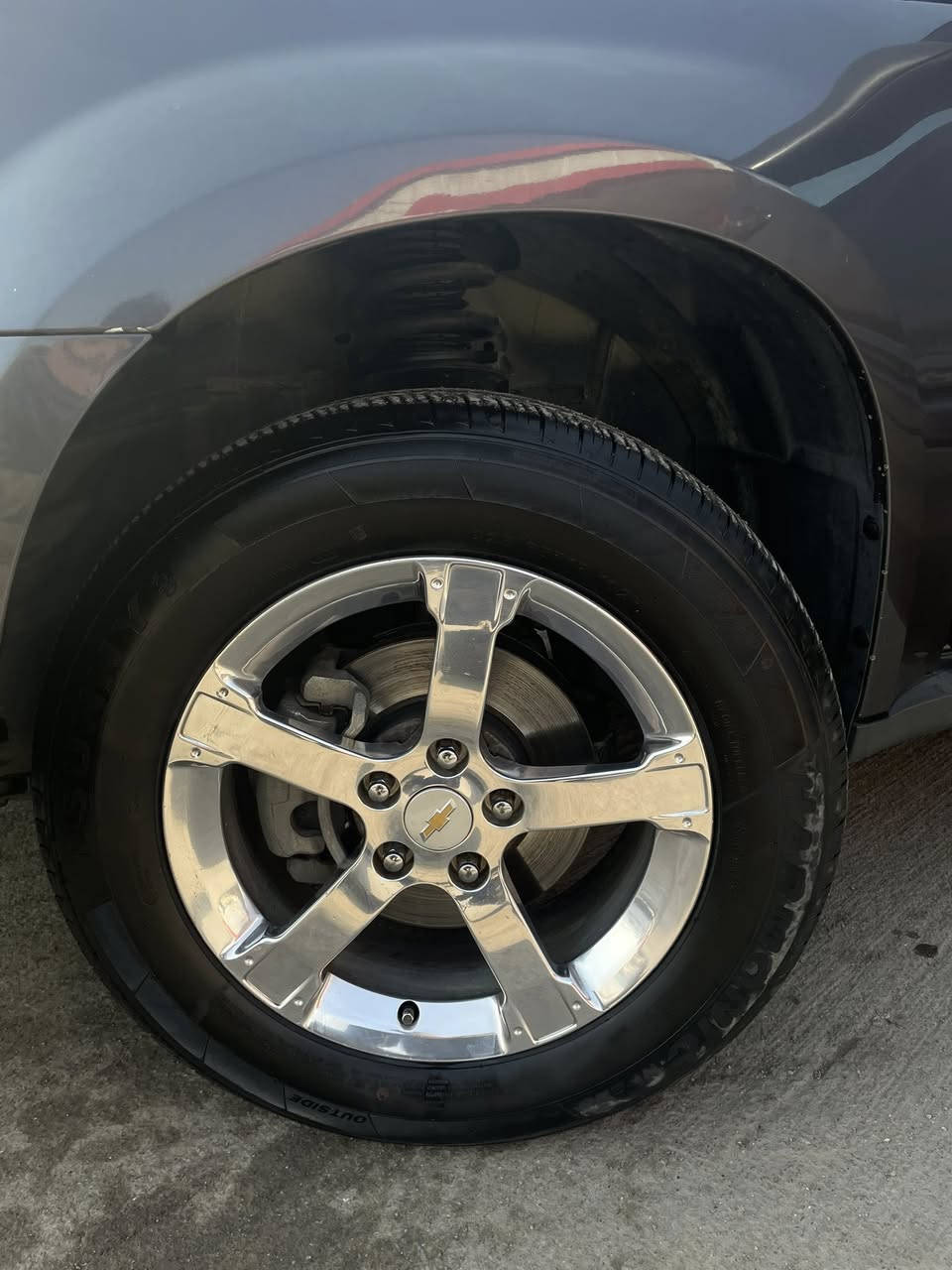 سلام عليكم
شوفرليت ايكونكس 2008
مواصفات 
كشنات جلد 
سلف تشغيل 
كشنات كهربائي 
كشنات هيتر 
شاشه سقف بلادي من شركه PANASONK
مضخم صوت خلفي بلصندوق من نفس لشركه 
مكينه كير شرط 
تبريد ثلج 
تخم تاير جديد 
تحكم ستيرن 
السياره نضيفه كلش كلين بدون حادث 
السياره فول عده الفتحه 
رقم اربيل اجنبي 
العنوان كركوك 
السعر 96 وبيهه مجال 
***********
