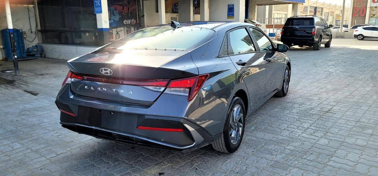 النترا  2024
مشحونه بالطريق 7 ايام توصل البصره 
السعر 115 مصلح واصل البصره بدون كمرك

للاستفسار ***********
