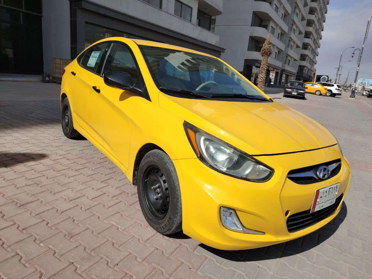 اكسنت 2013 رقم بغداد مشوع وطني
كير توماتيك دفتر بنزين 
تبريد شغال مكفوله من الضربه والتبديل سياره جاهزه سعره 78 ورقه مكان كركوك *********** واتساب
