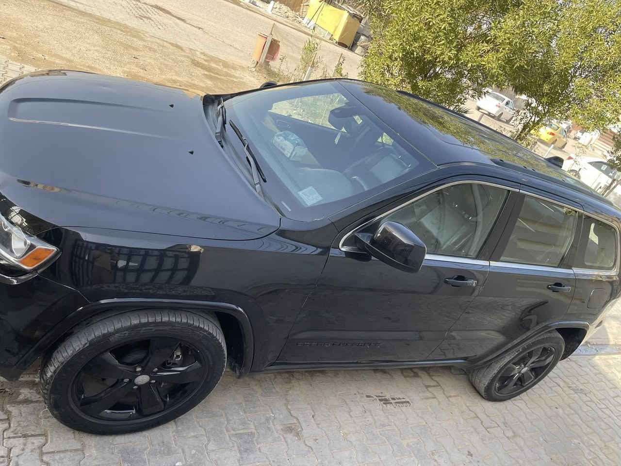 سلام عليكم بيع او مراوس 
جيب لاريدو مديل 15 المرغوب 
محرك كير كفاله 
حداديه جديده السياره متعوب عليها 
شاشه جبيره كشنات تتفئه جلد صندوك كهرباء 
فتحه 
كامرا 
رقم بغداد حادث 3 قطع امريكا 
ماشيه 130 
السعر 175

‭0780 545 0906‬
مكان نجف
