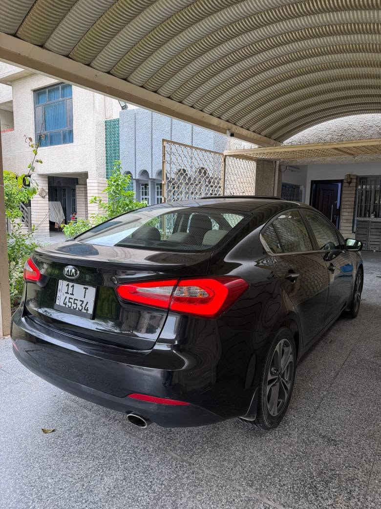 للبيع

Kia Cerato موديل 2016 – فول مواصفات

 • محرك 1600cc اقتصادي

 • كير أوتوماتيك 

 • فتحة سقف

 • تحكمات ستيرن

 • مرايا شفط كهرباء

 • حساسات أمامي وخلفي

 • LED أمامي وخلفي

 • شاشة صغيرة  + بلوتوث

 • كاميرا خلفية

 • كروز كنترول

 • وياله ألمنيوم وكالة

 • زجاج اوتوا + سنتر لوك

 • شفتات ستيرن 

الصبغ: فقط دعامية خلفية + قاعدة رقم الصندوق والباقي وكالة وصورة السونار مرفقة بالمنشور .

السيارة تفويلها فقط محسن مع صيانة دورية على جميع الفلاتر والزيوت  و بأسمنا ورقم انكليزي الجديد  ونظيفة جداً  وما تحتاج أي مصروف.

المحرك والكير والشاصي بحالة الوكالة .

السعر 128 وبيها مجال بسيط 

الموقع: (بغداد/حي البنوك )

 

*********** للأستفسار بغداد, العراق

