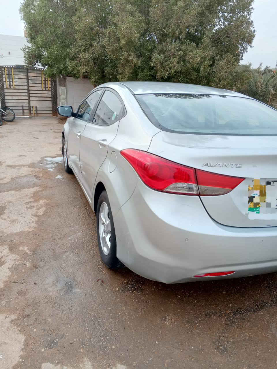 السلام عليكم سياره ادوات لوحات انكليزي اربيل  كير مكينه حداديه تخم تاير تبريد تدفئه حساسات خلفي كهربئيات السياره جديده مال جناي دواخل جلد موديل 14 العنوان ناصريه السعر 45 بيه مجال للشراي بيع مستعجل  للاتصال ***********
