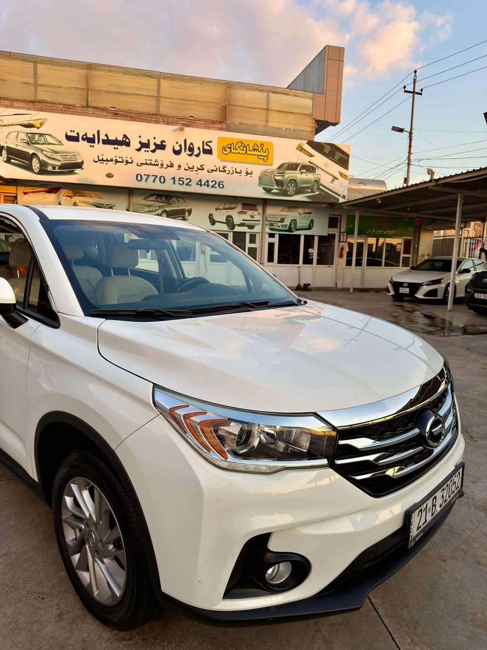 جاک GAC - مۆدیل 2019 
مەکینە ٢٠ تۆڕبۆ - ناو سپی 
🔹------------------
داعمی بۆ داعمی بەشەرت 
بێ بۆیاخ بێ سارد بێ تەرزە 
بێ گۆڕاو بێ کراوە سەیارەکە نمونەلەجوانی هیچی پێوەنیە 
------------------🔹
مواسەفات ( ناوسپی - لید - عاسە - ئاوێنەکارەبای - تەبرید مەرکەزی - جام هیتەر - سێ مۆدی لێخوڕین . ئیکۆ . نۆرماڵ . سپۆڕت . گێڕ تۆماتیک و عادی 
------------------------🔹
گێڕ و مەکینە و کارەبای بەشەرت 
  ٨٥ هەزار کیلۆمەتر ڕۆشتووە 
------------------🔹
تەعویل و غرامە و وەکالەت بەشەرت 
سەنەوی تازەیە تا ٢٠٣١
    سعر ٩٧$
شوێن : سلێمانی 🌅
رەقم مۆبایل / *********** السليمانية, العراق
