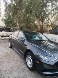 سوناتا 2022  1بصمة  2 تشغيل عن بعد  3 صندوك بصمة  4ابواب بصمة  5 ترحيب...
