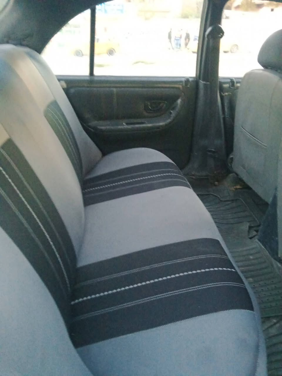 السلام عليكم
سوناتا موديل 94
رقم نينوى مسطره كابون بانزين 
طخم تاير جديد 
تشتري من الشرعي 
السعر 33بيها مجال 
العنوان.#الموصل 
للتواصل ***********
