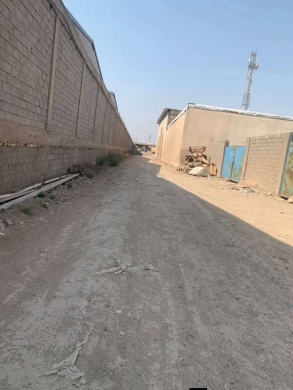 معمل للايجار بغداد جسر ديالى الجديد مساحه 700 عباره عن مساحه كلشي مابيهه مسيجه
بعد عن الشارع العام مئه متر 

***********
