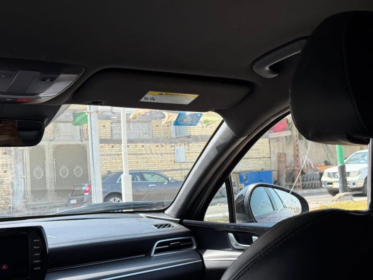 KIA K5 GT LINE 2023 أمريكي
ماشيه 22 الف فقط  

سنوية لل 2030

رقم بصرة حرة 

فول عدا الفتحة:

_اللون احمر غير محدد

_بصمة عدد 1

_ ترحيب عند الاقتراب

_مثبت سرعة

_نظام ABS

_مانع انزلاق

_حساس اطارات 

_شاشة كبيرة لمس

_كشافات امامية

_شاشة اعطال 

_رادار جانبي

_ نقطة عمياء 

_رادار الخطوط البيضاء 

_ اشاير + رادار باالمري  

_مقعد سائق كهرباء تدفئه مقاعد  

_لايت ثلاث عدسات +ليد 

_نظام قيادة ٤ وضعيات نورمال+سبورت+custom + ايكو سمارت

_بلوتوث +usb+auX  

_فول تحكم ستيرن 

_كير اوتو +عادي 

_اوتو بريك 

_ صندوق كهربائي

_زنون + ليد 

_التشغيل عن بعد

‏_Auto hold 

_تصميم خارجي رياضي 

_نضام الملاحة

_مصابيح ضباب LED

_محرك تيربو 1600

_ويل اكروم اسود

- تخم تايرات وكالة رياضي

- باتري الماني ابو الضمان تبديل 2026 

- ⁠تبديل دهن وصيانة وتنظيف شهر 5/2026

*الضرر 

بنيد جاملغ وباب وتكمه وجاملغ خلفي 

حرة بصرة

السعر 155$ وبيها مجال 

***********
