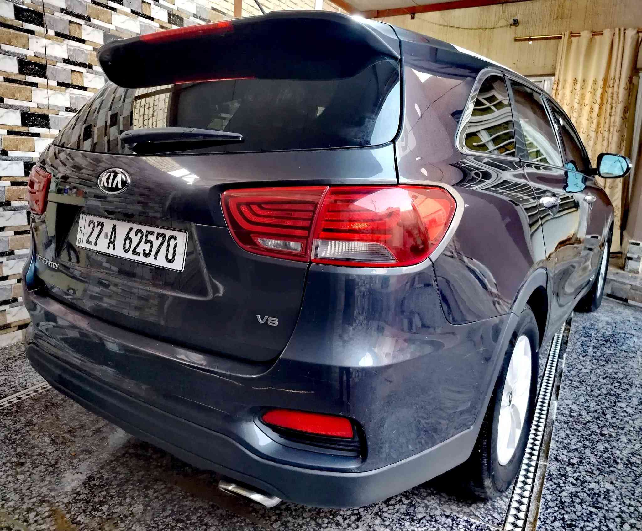 السلام عليكم سورنتو ١٩ أمريكي ٦ سلندر
كير ومحرك مكفولات

تخم تاير نكسن الكوري جديد

ضررها جاملغ ايمن أمامي وبنيد وانصبغ الباب الأيمن تبديل الباب الجهه اليمنى خلفي

سنوية لغاية 2030
السعر ١٧٠ 

*********** متوفر واتساب

مكان السياره ناصرية سوق الشيوخ
