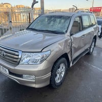 لاندكروز • ٢٠١٠ • رقم بغداد