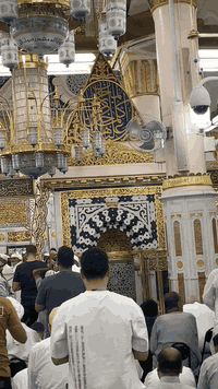 الى الاخوه المعتمرين والذين لديهم النيه في اداء عمرتي رجب وشعبان ،

سيكون مبلغ العمرتين ٨٠٠ ألف دينار بالنقل البري وبكون يوم السفر في ١/١٣ بأذن الله تعالى، وكما وعدناكم بعروضنا وتخفيض الاسعار وبكافة الخدمات  وأفضلها والهدايا حقيبتين ( كتف واخرى كبيره سحب واحرامات  رجاليه ونسائيه وهدايا متنوعه لكم).

السكن في احسن الفنادق واقربها ، زيارة الحبيب المصطفى صلى الله عليه وآله وسلم وكافة المزارات والمعالم الاسلاميه في المدينه المنوره ومزارات مكه المكرمه 

وهناك تفاصيل اخرى في الخدمات تليق بكم لأنكم اخترتم الأفضل .

خدمتكم شرف لنا.

[ هذا العرض فقط لكل من يسلم جوازه خلال شهر ١٢ ].

ماعليكم الا الاسراع بتسليم الجواز لتحصل على فرصة التخفيض والخدمات.  لاتفوتكم الفرصه ، ومن الله التوفيق.

اخوكم خادم ضيوف الرحمن ، ابو احمد الشمري.

نتلقى اتصالاتكم واستفساراتكم في اي وقت خدمة لكم. 
***********
***********

ونسألكم الدعاء
