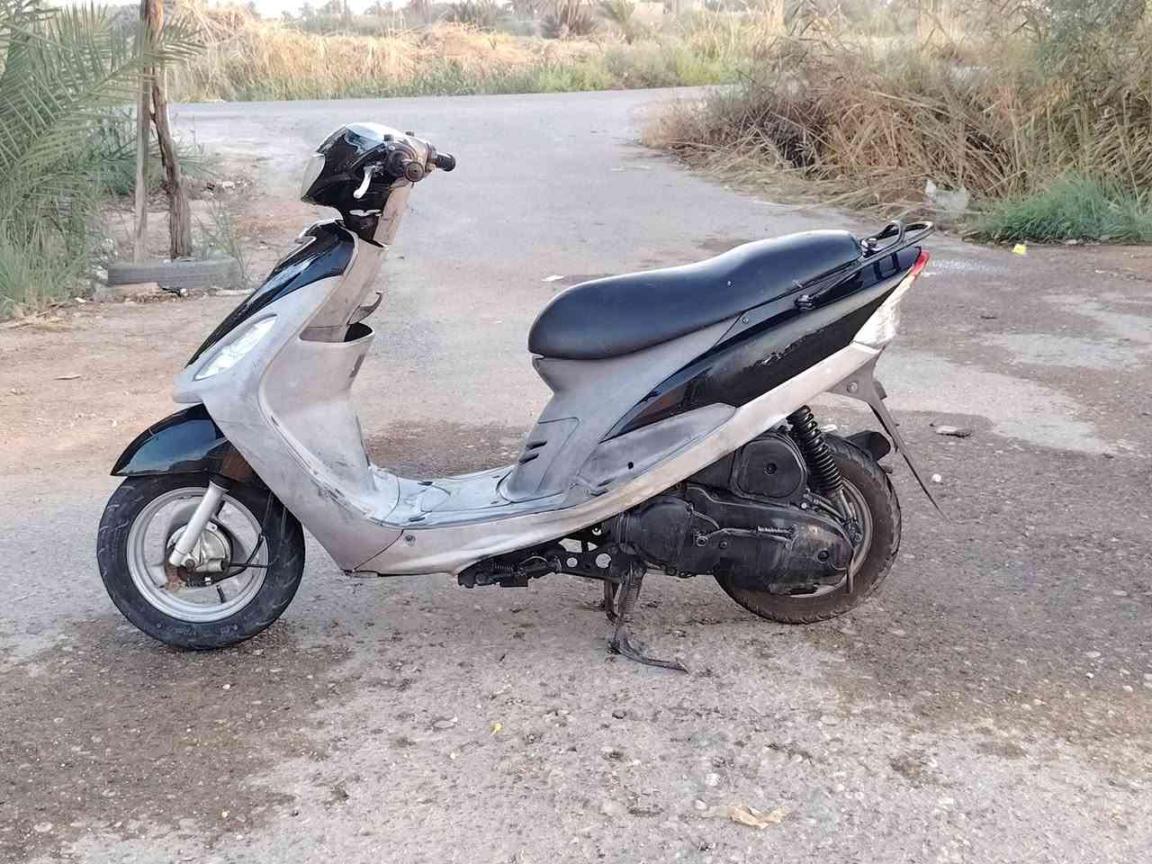 سلام عليكم  للبيع ماكس منغولي مامفتوحه ع وضع البلاد كهربايات شغاله تواير جدد كفر نضيف الدراجه جاهزه السعر 650وبيه مجال مكاني الرميثه اتصال ***********
