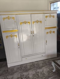 بسعر الجملة • كنتور ٢ باب • شارع ابو رباح