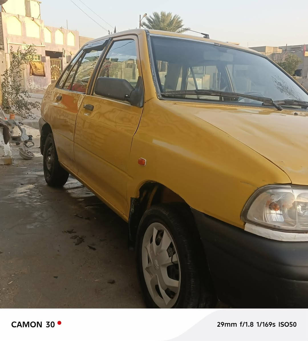 سايبه مديل11نضافه فول كير ومكينه شرط تخم تايرات كرهباءيات جاهزه ماتحطلك الف عليها حداديه80/100سياره حلوه ونضيفه *********** ما متواجد عل فيس نجف كوفه شارع المعمل
